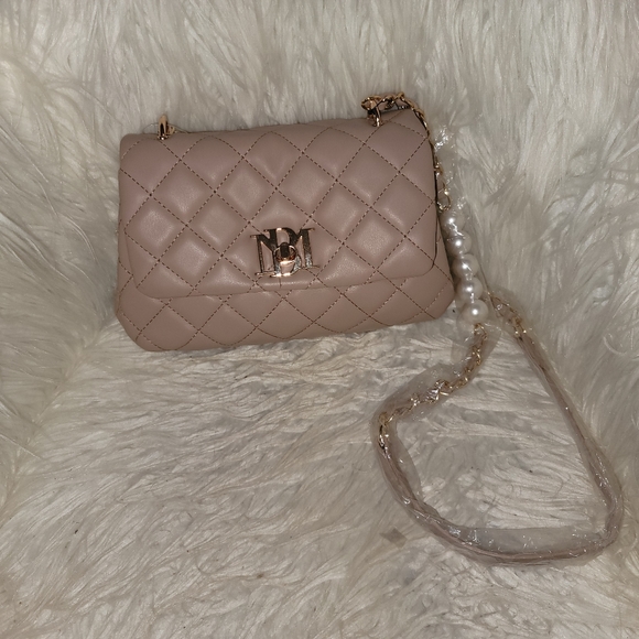 $50 NWT Crossed body bag Badgley - Picture 4 of 8